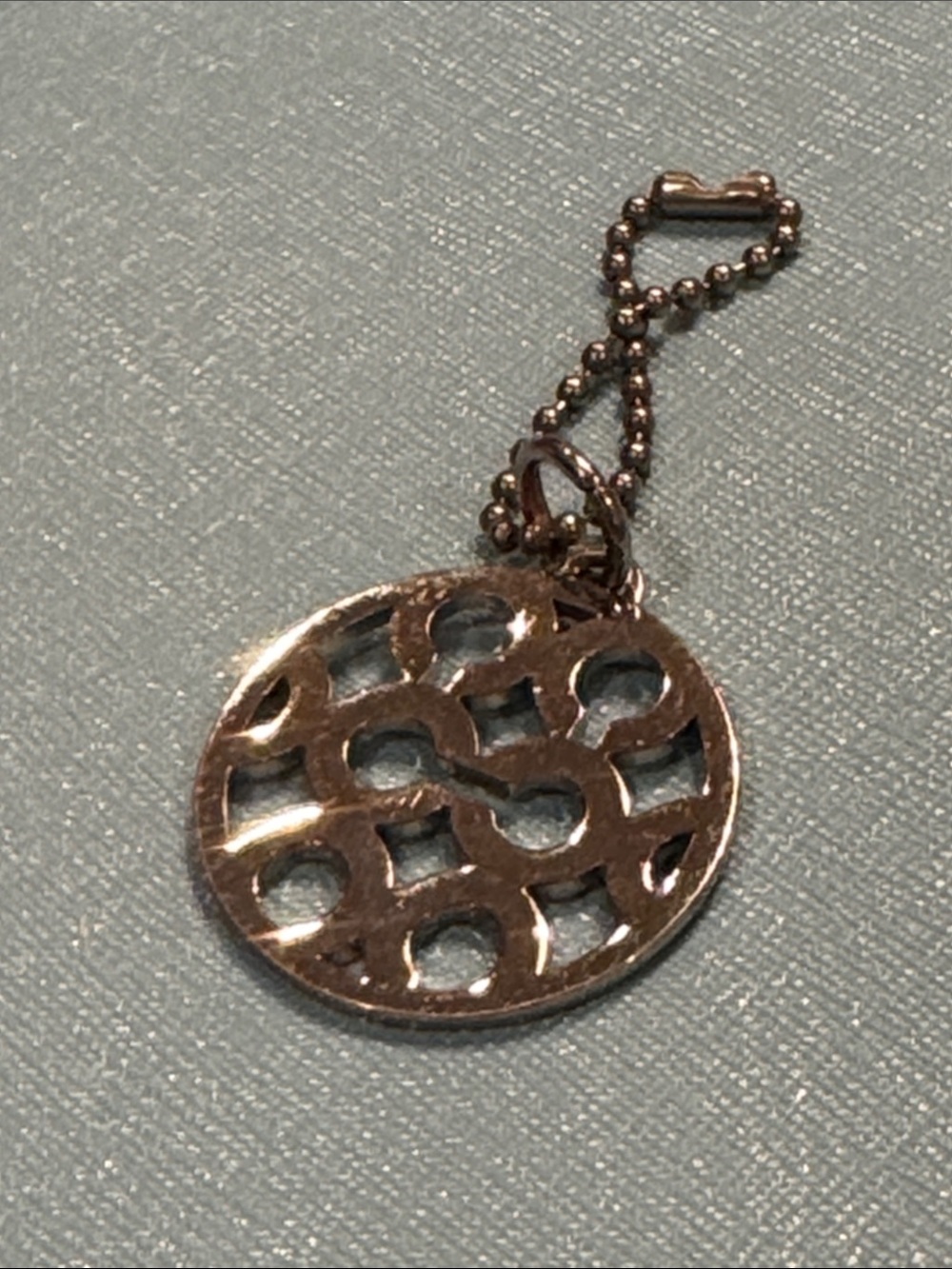 Round Cutout Metallic Keychain Charm - Silver